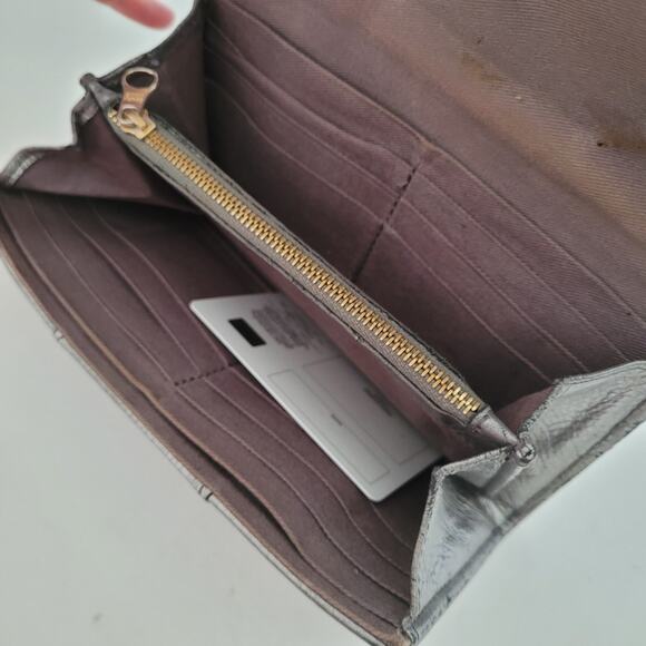 See By Chloe Geniue Pebble Leather Long Wallet Metalic Silver Envelope Designer - Picture 6 of 10